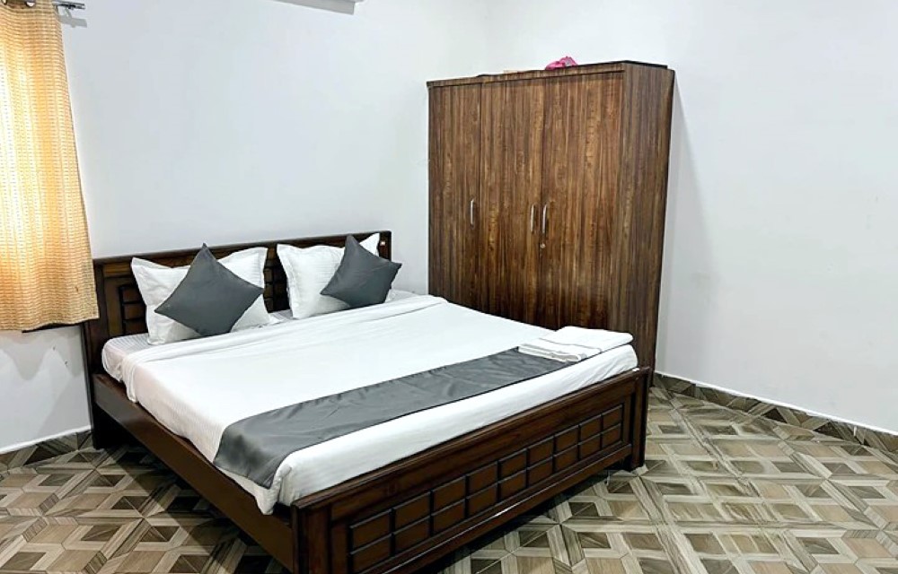 Lemon Luxe Suite
